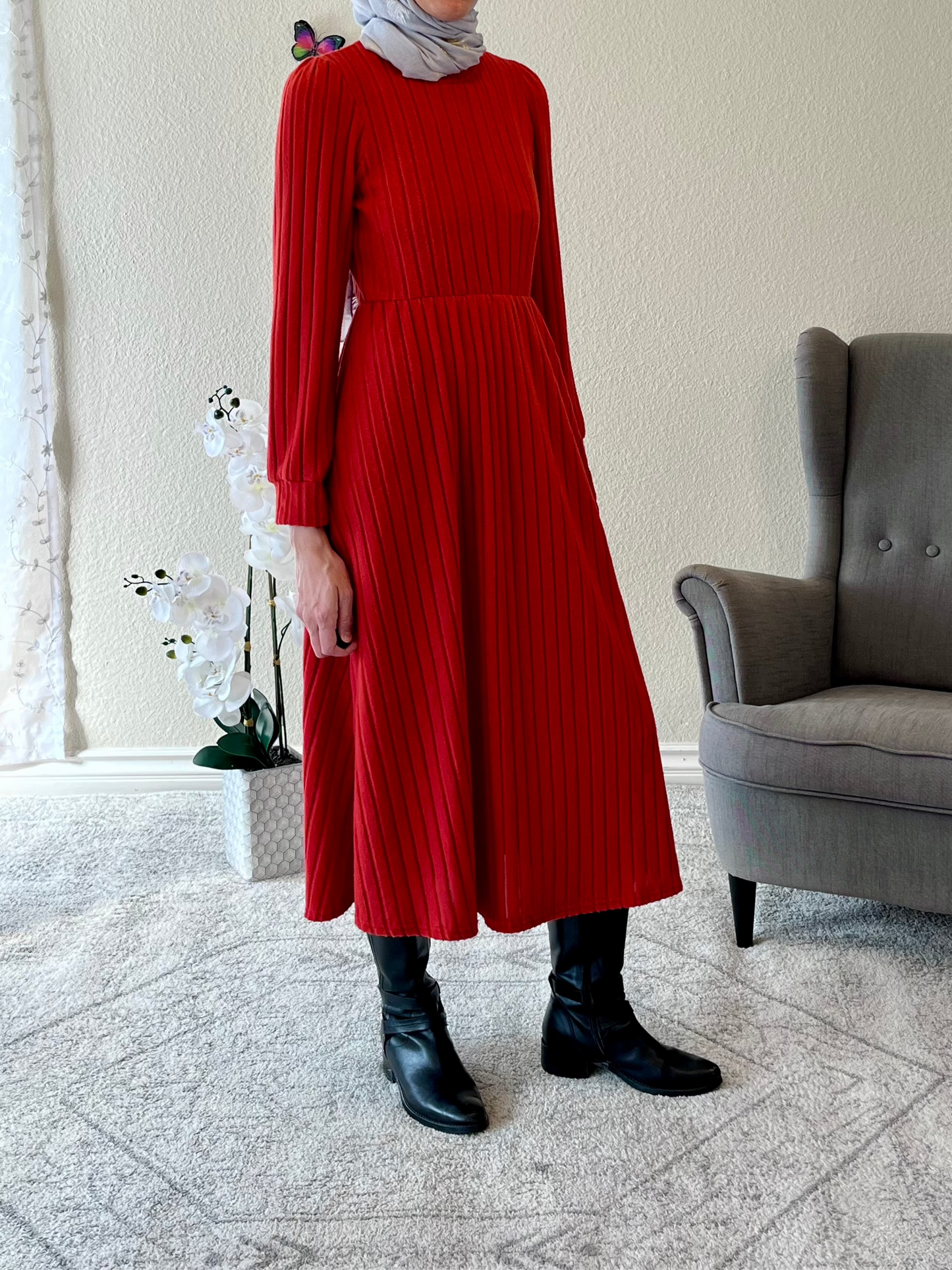 Ribbed Round Neck Long Sleeve Dress - EmelBoutique