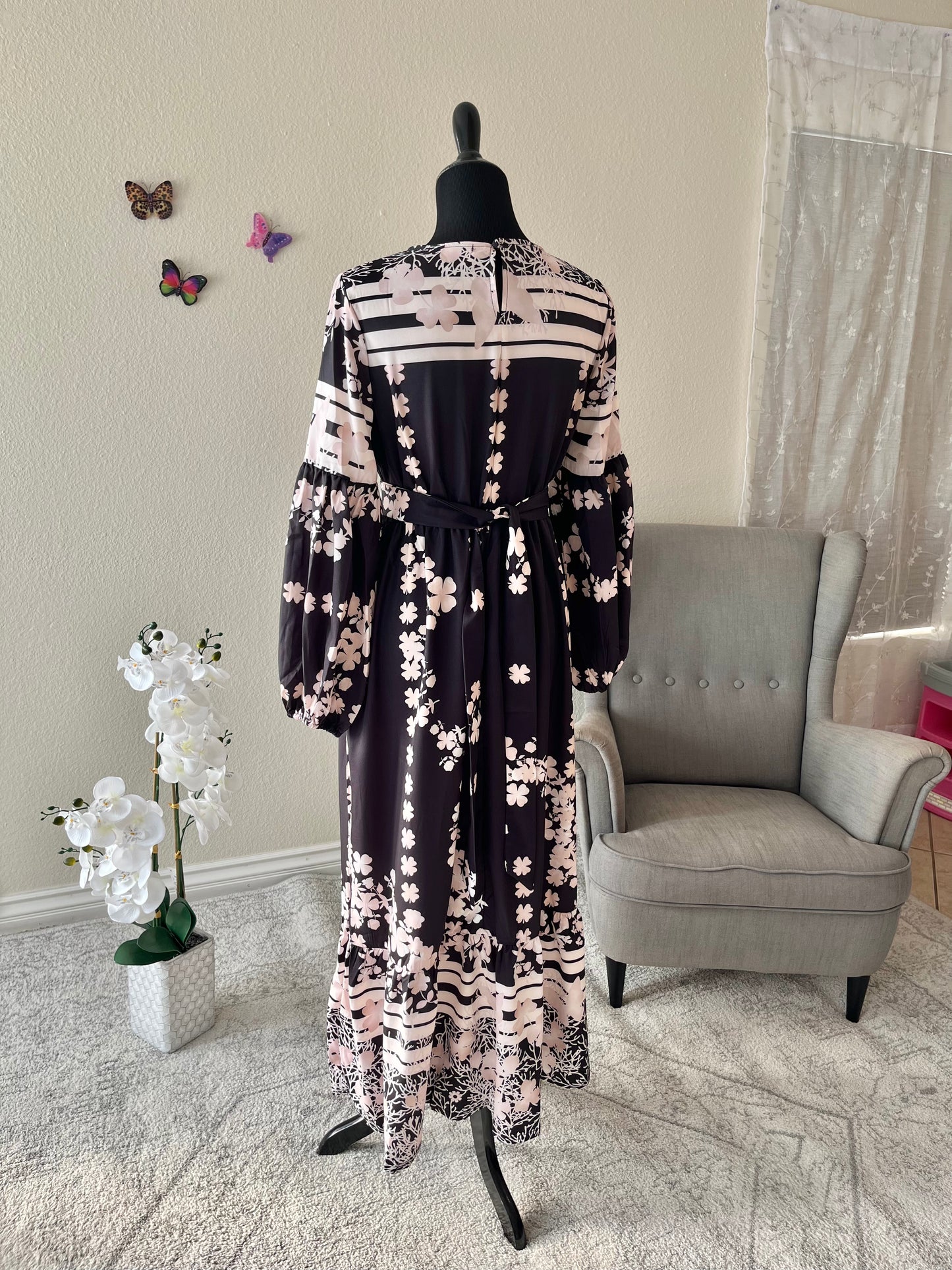 Printed Round Neck Long Sleeve Maxi Dress with Pockets - EmelBoutique