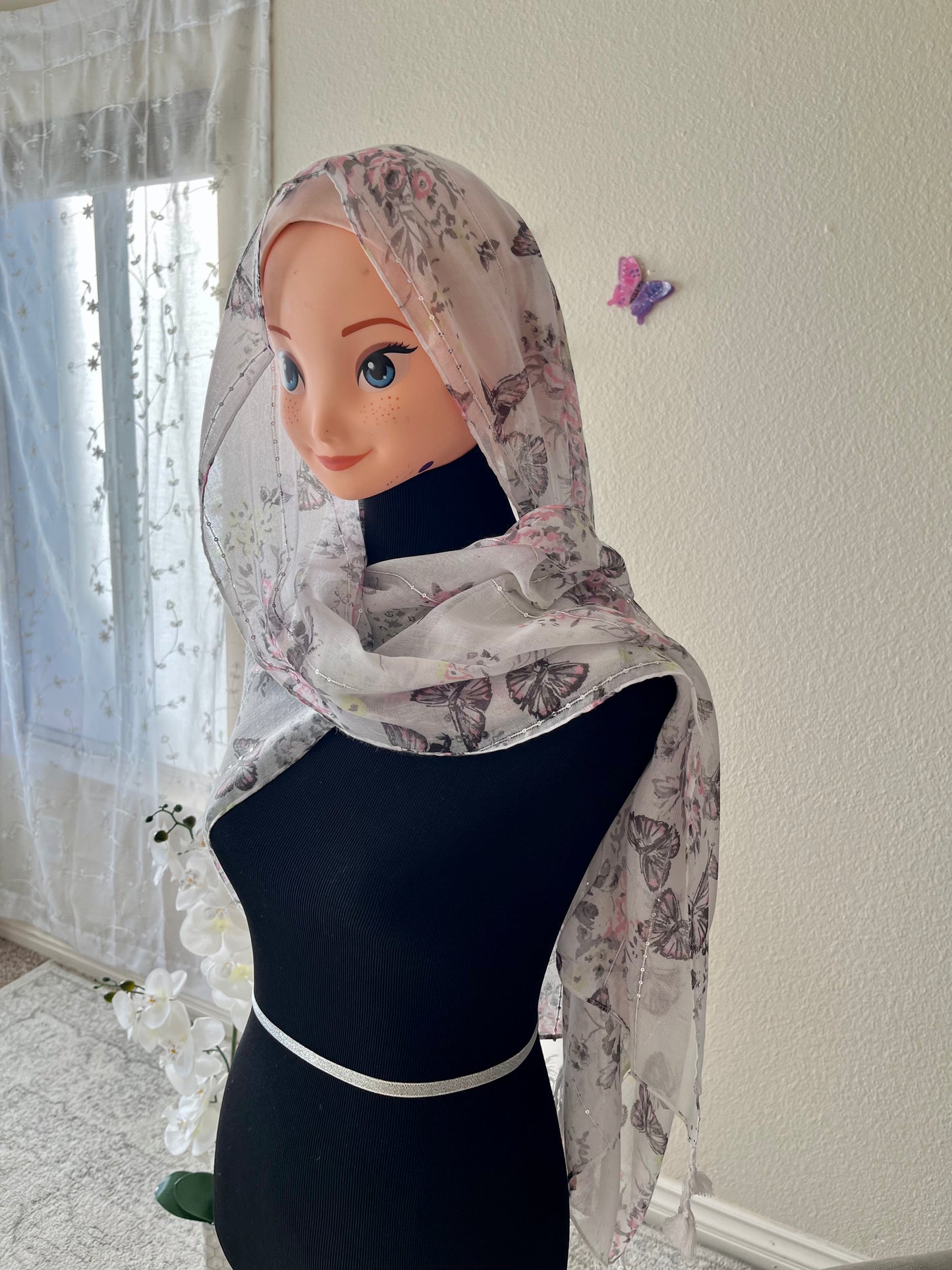 Butterfly and Flowers Hijab - EmelBoutique