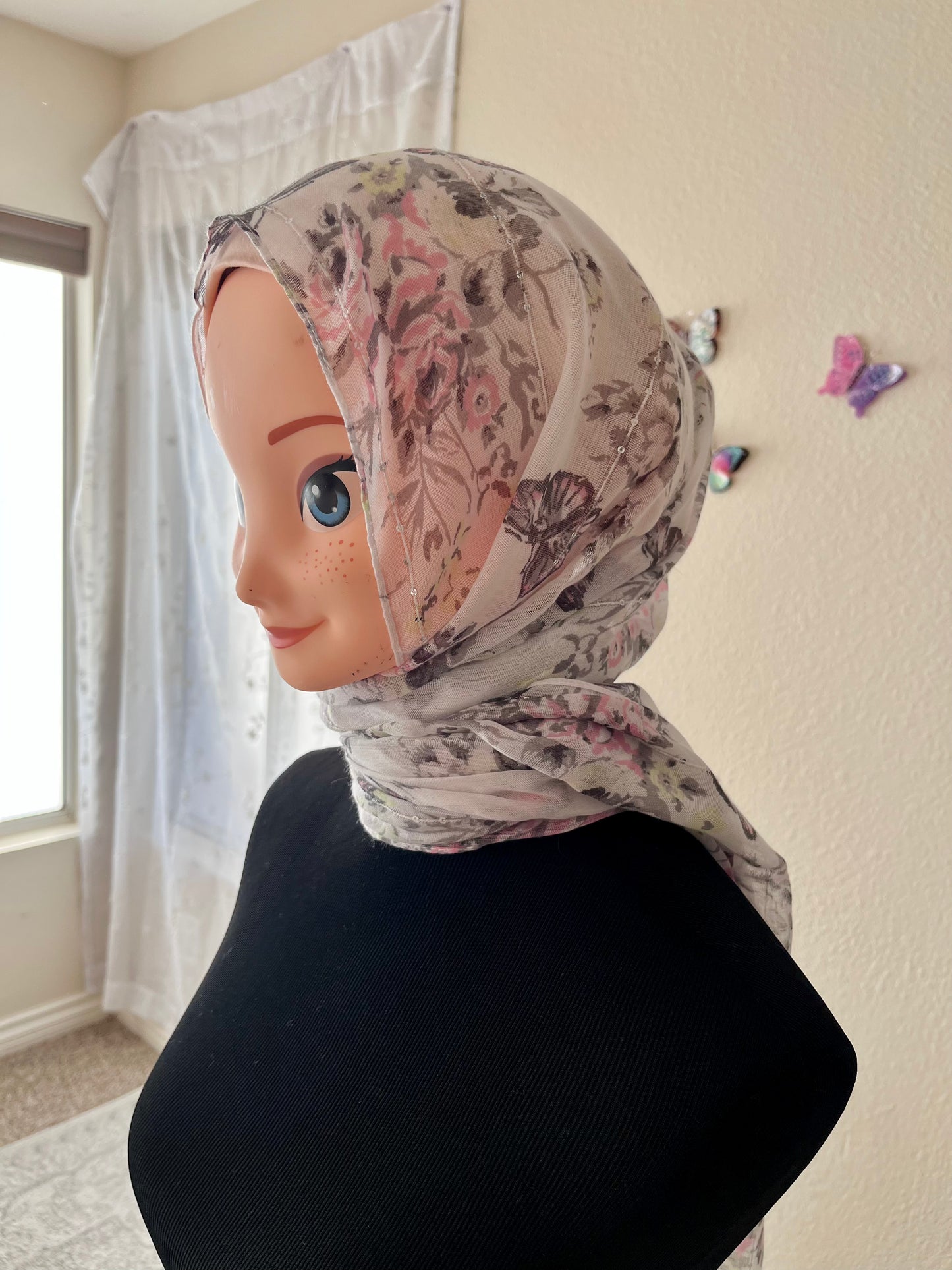 Butterfly and Flowers Hijab - EmelBoutique