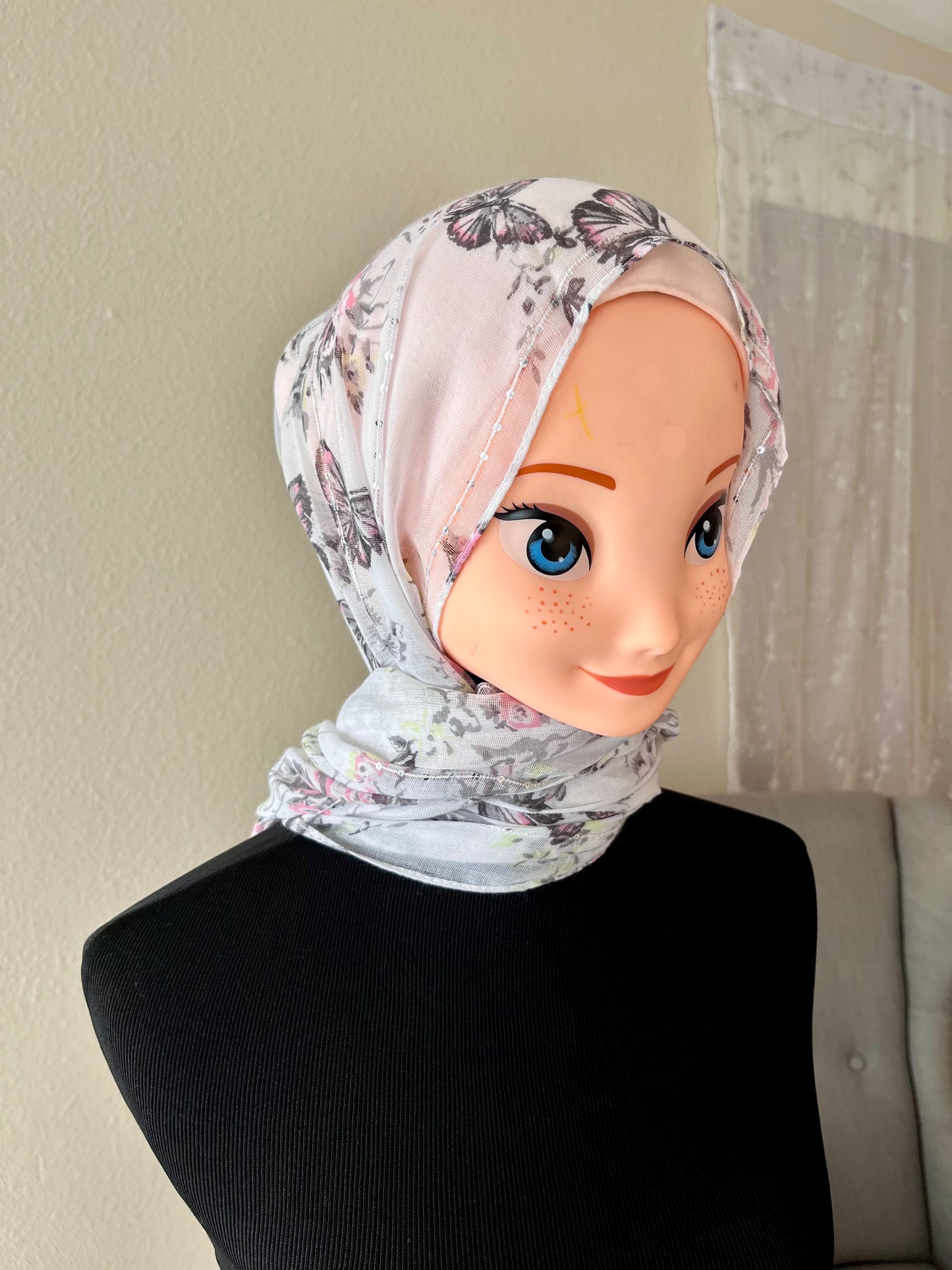 Butterfly and Flowers Hijab - EmelBoutique