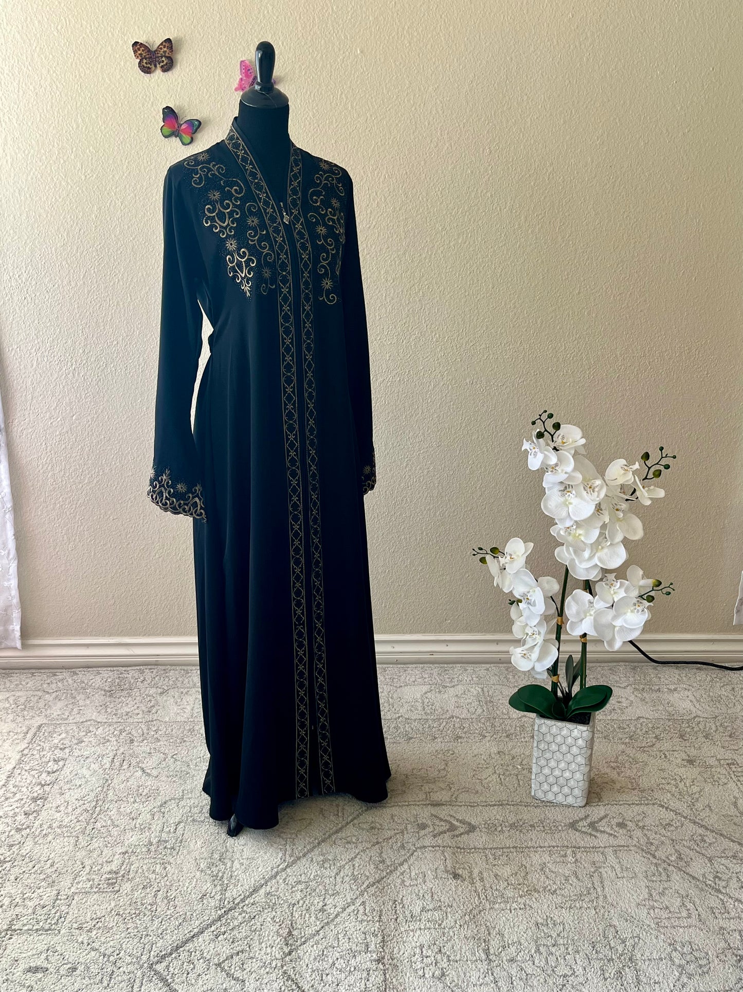 Black Dubai Abaya