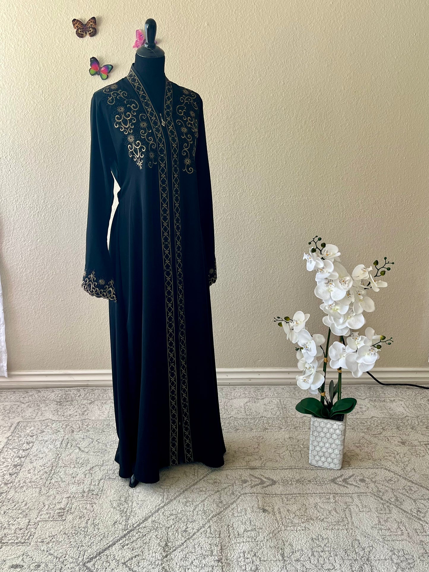 Black Dubai Abaya