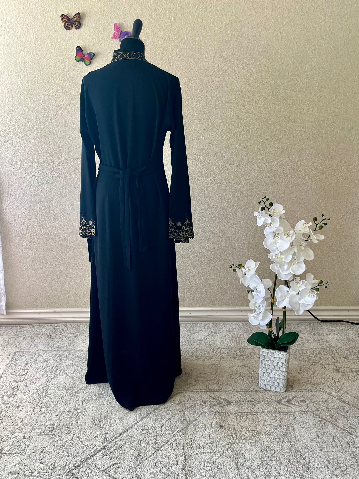 Black Dubai Abaya