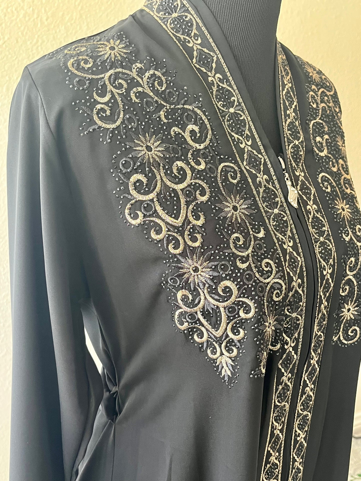 Black Dubai Abaya