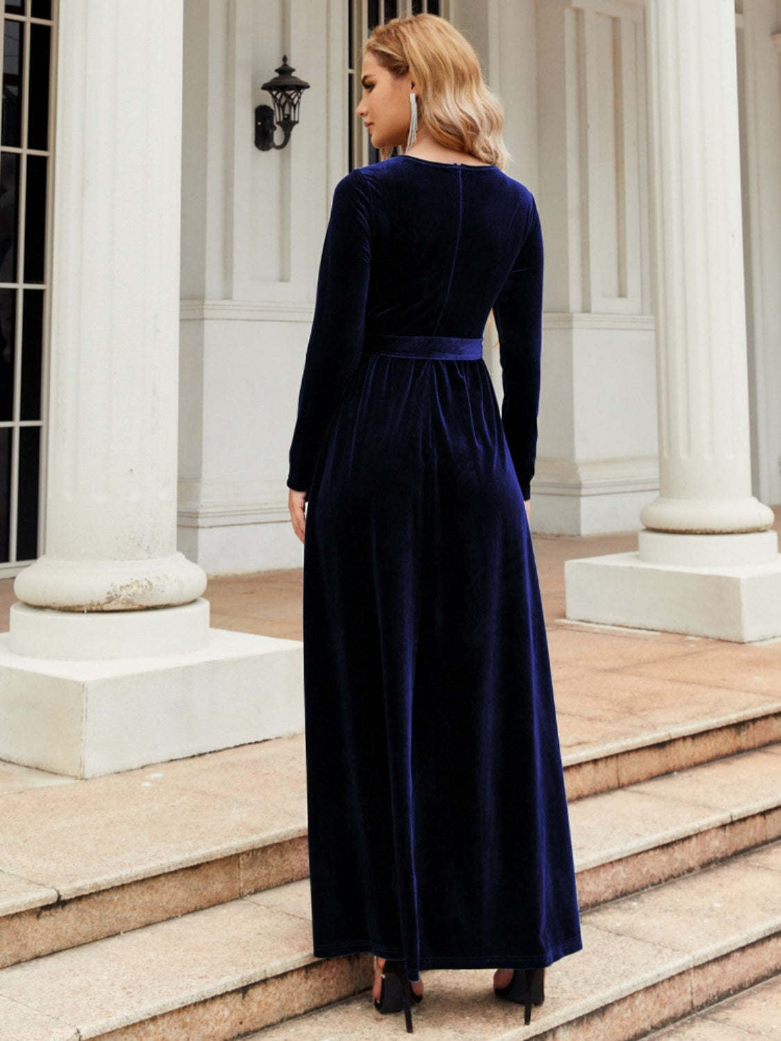 Tie Front Round Neck Long Sleeve Maxi Dress blue