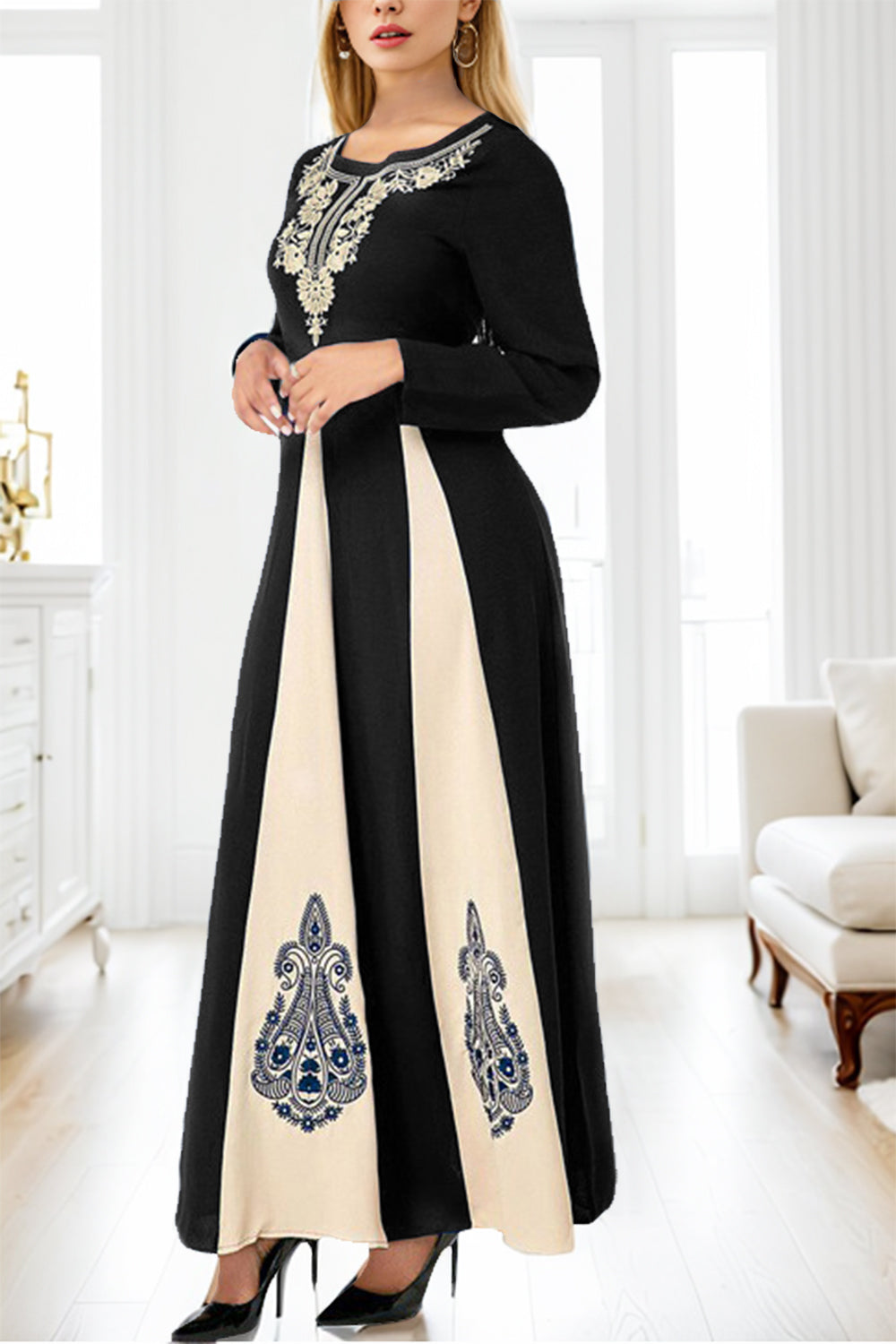 Printed Round Neck Long Sleeve Maxi Dress black side