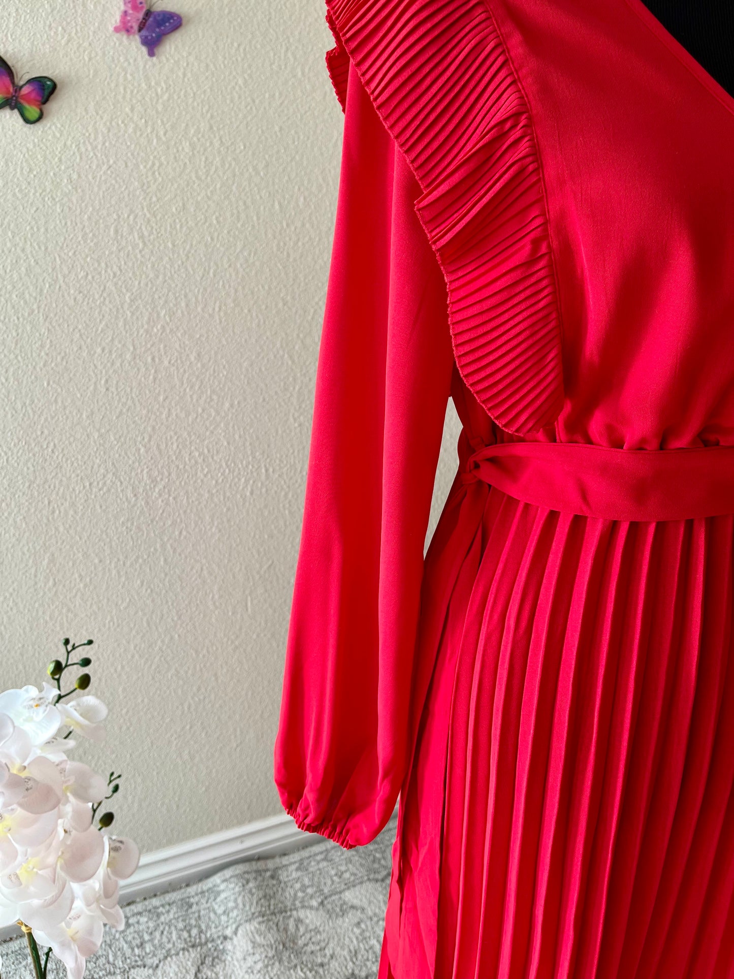 Pleated Surplice Tie Waist Maxi Dress - EmelBoutique