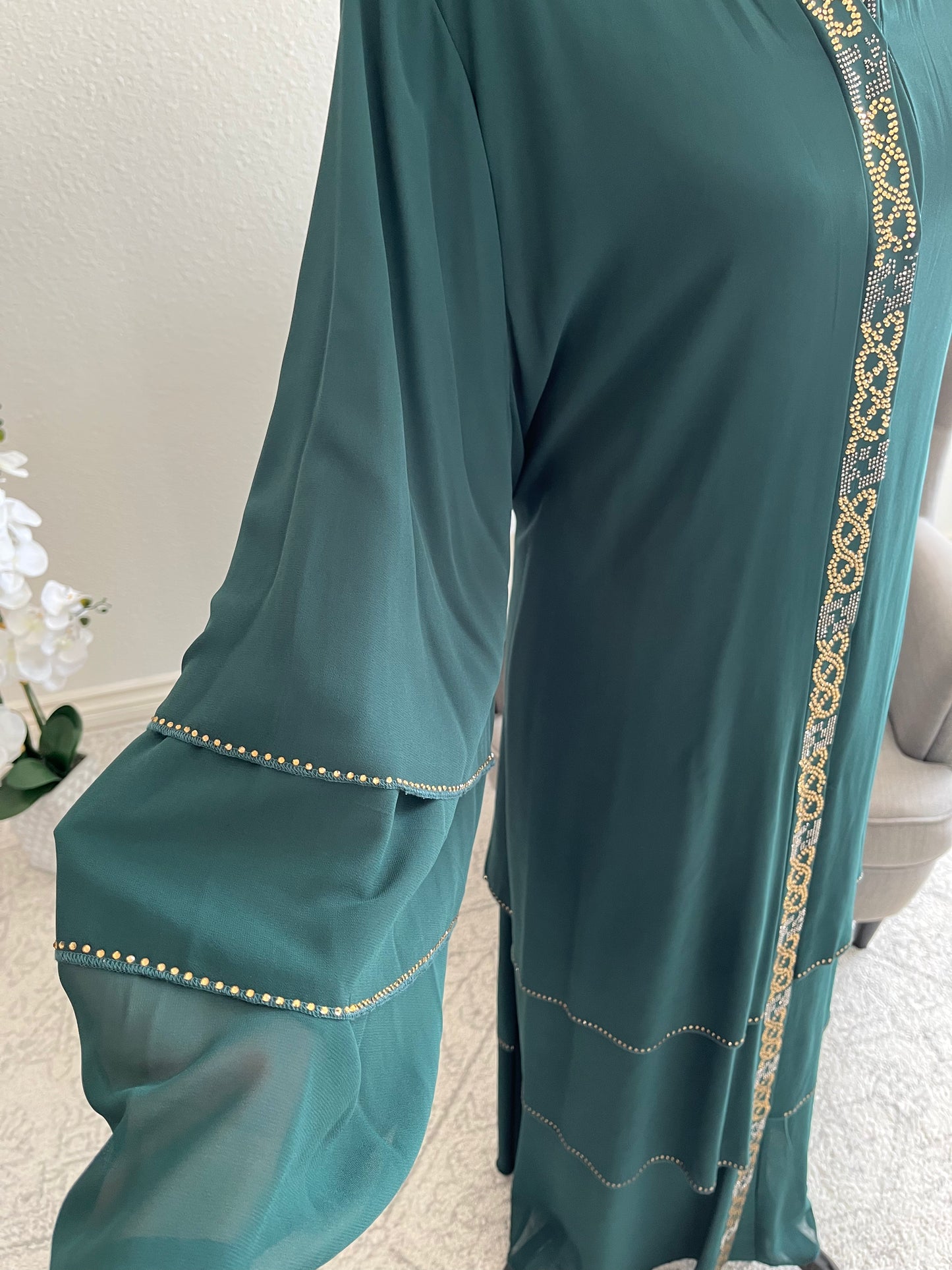 Emerald Glow Layered Abaya With Hijab