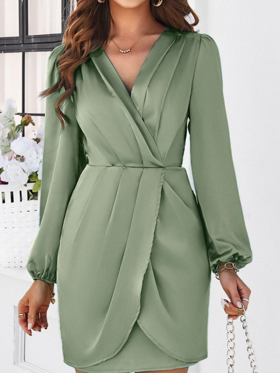 Devine Ruched Surplice Long Top green